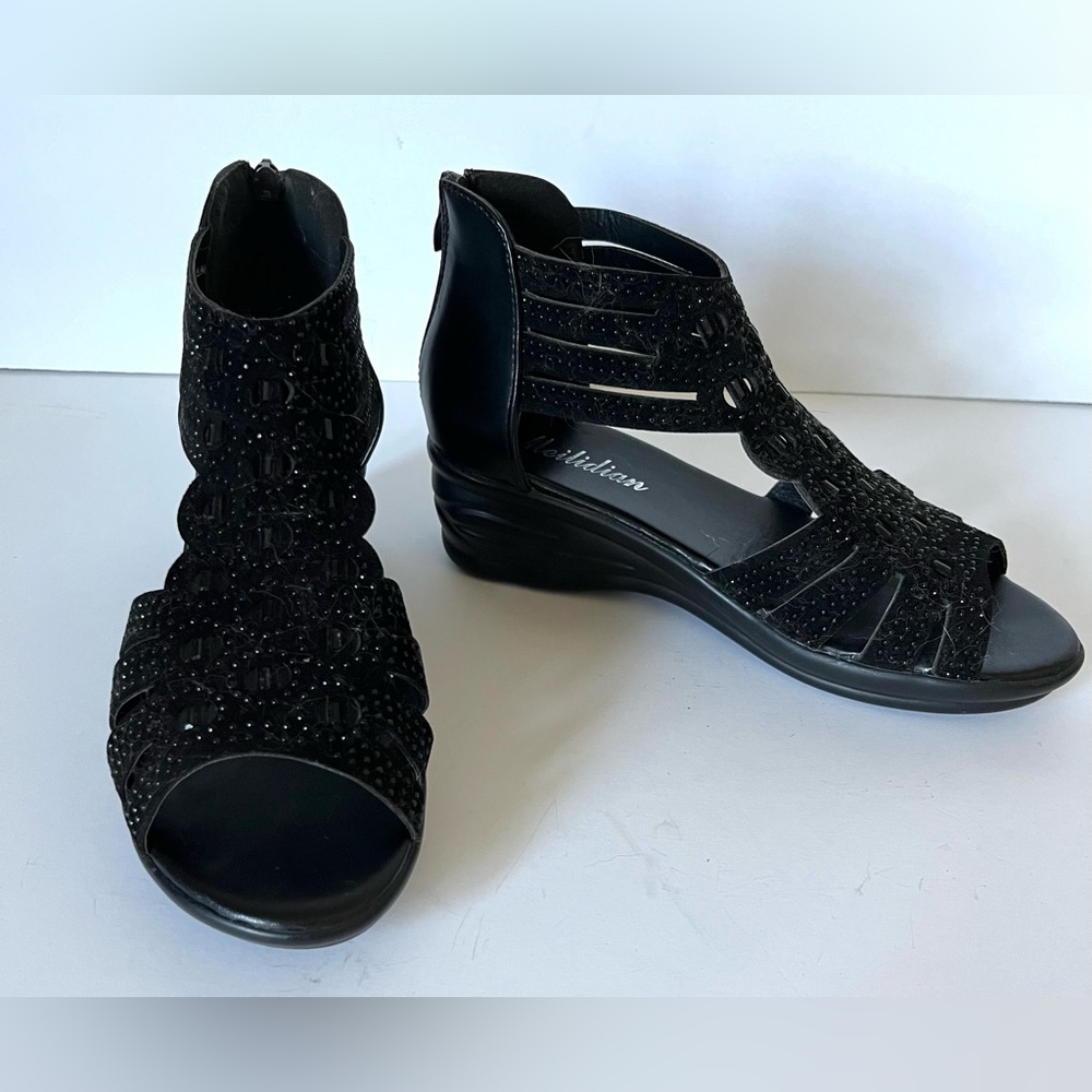 Black Laser Cut Platform Wedge Zipper Back Lightweight Sandals Boho Women Size 7 - Picture 4 of 7
